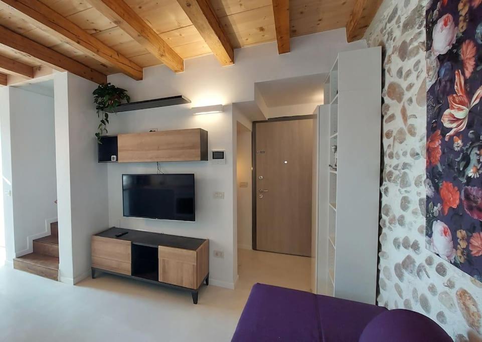 Sui Tetti Di Valeggio - Holiday Apartment Valeggio sul Mincio Εξωτερικό φωτογραφία
