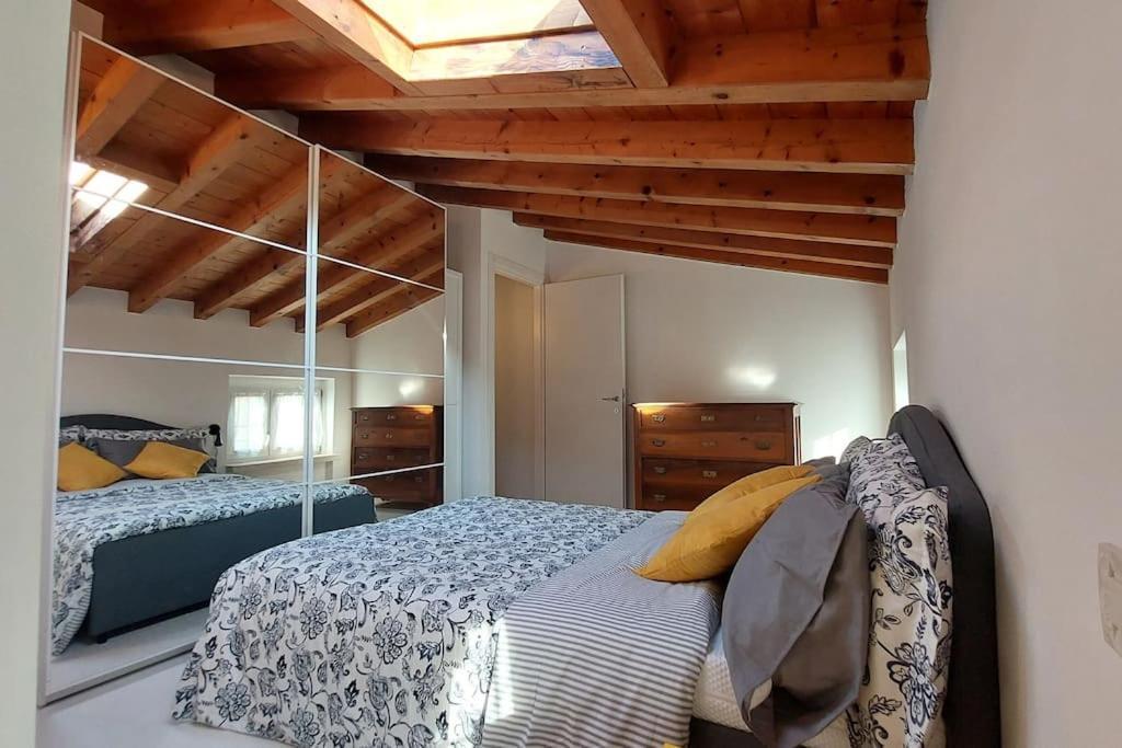 Sui Tetti Di Valeggio - Holiday Apartment Valeggio sul Mincio Εξωτερικό φωτογραφία