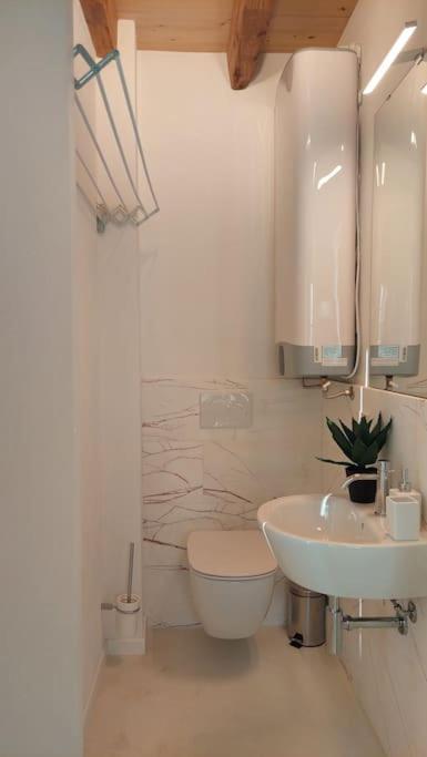 Sui Tetti Di Valeggio - Holiday Apartment Valeggio sul Mincio Εξωτερικό φωτογραφία